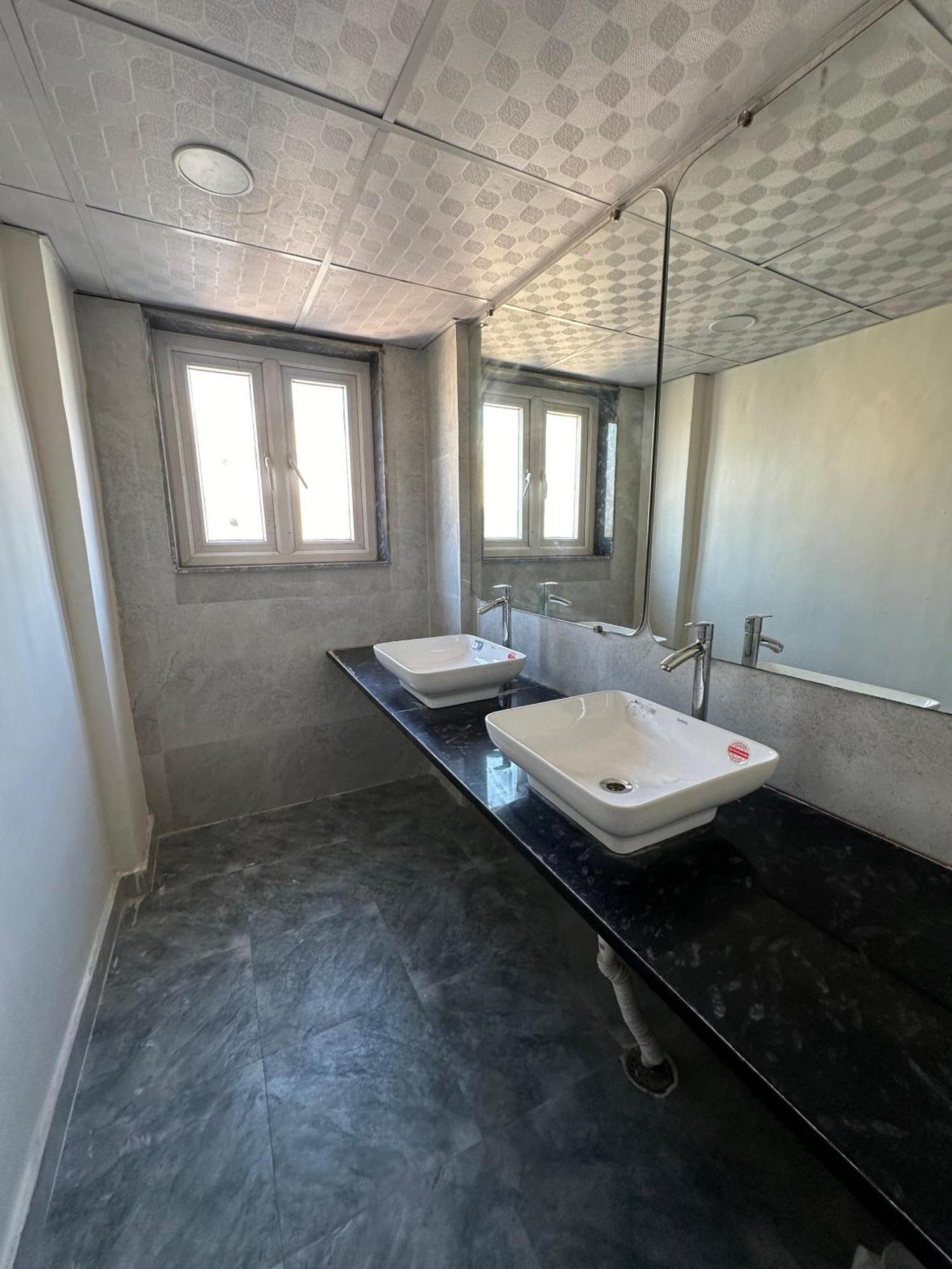 Sky Villa With Private Pool Noida Esterno foto