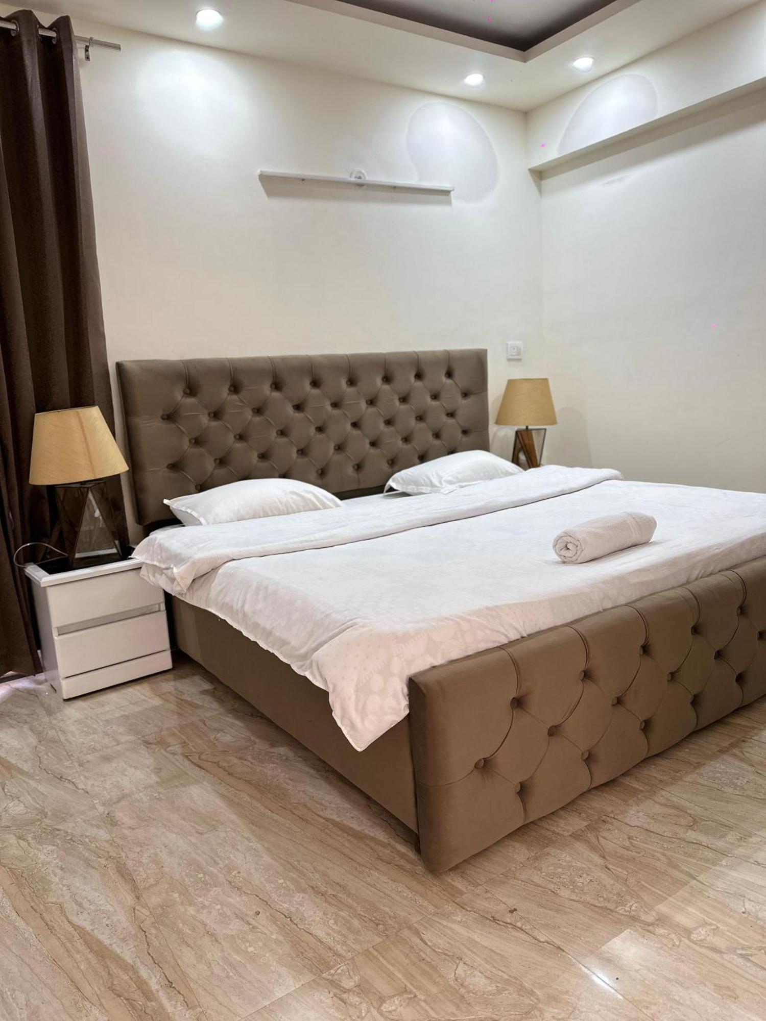 Sky Villa With Private Pool Noida Esterno foto