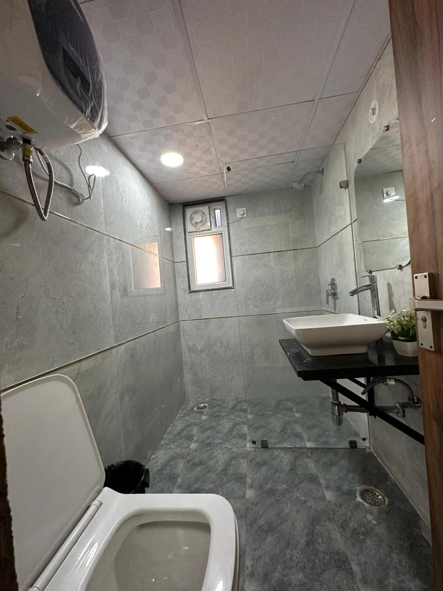 Sky Villa With Private Pool Noida Esterno foto